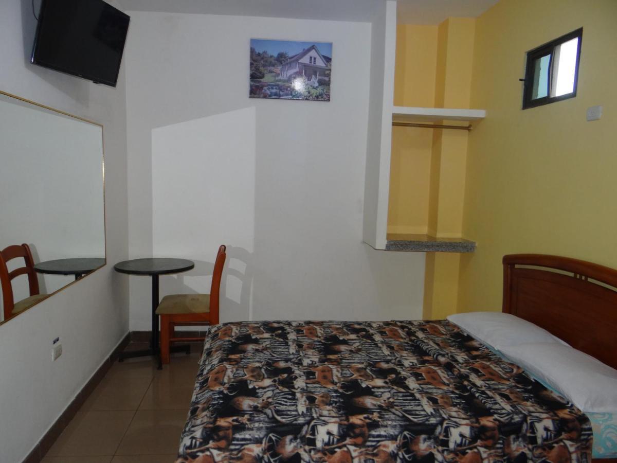 Hotel Murcia Гуаякиль Экстерьер фото