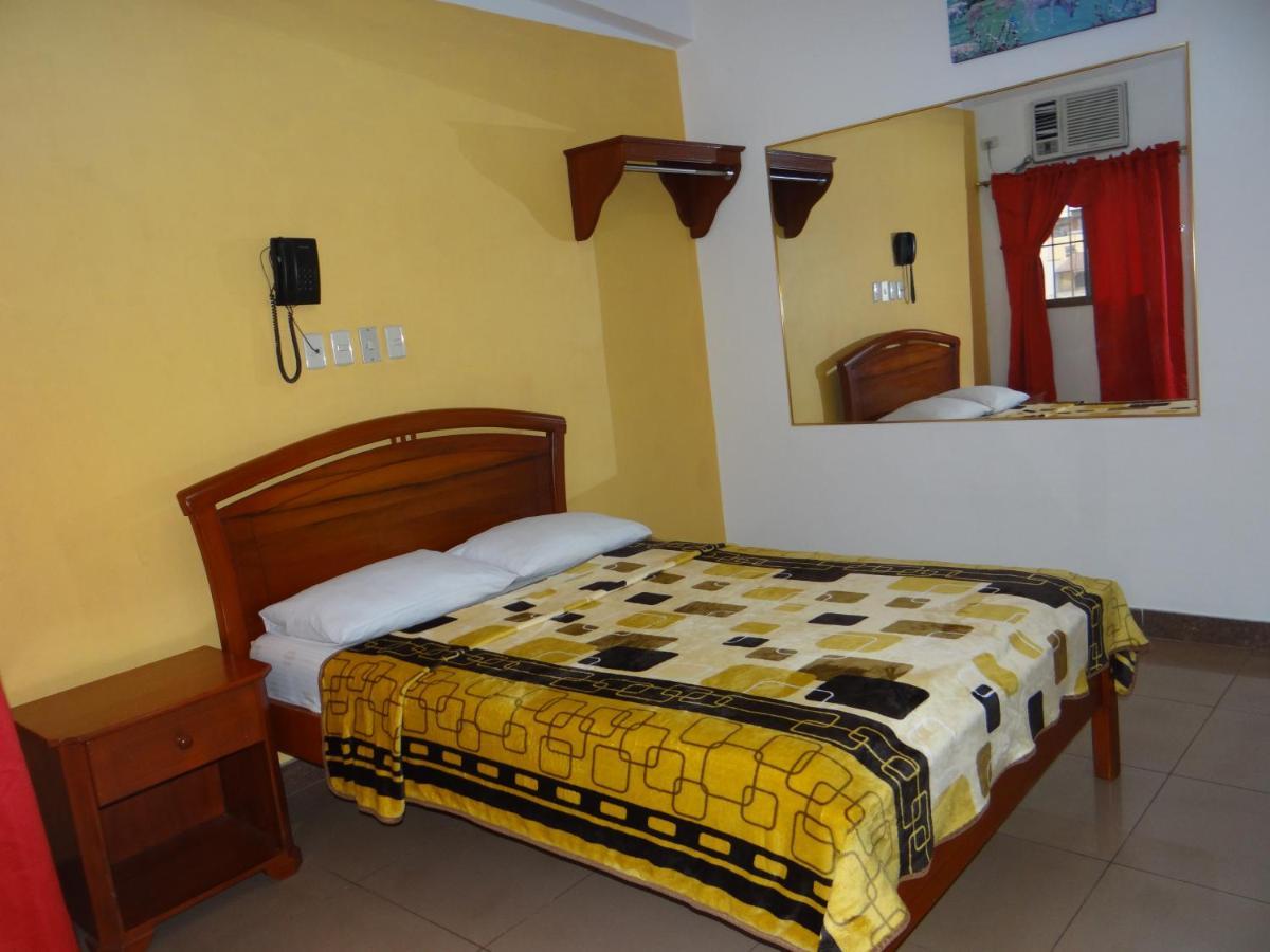 Hotel Murcia Гуаякиль Экстерьер фото