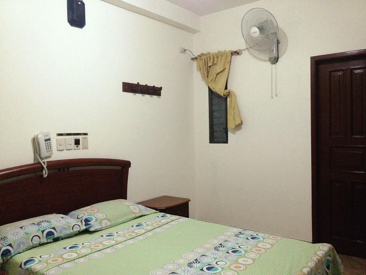 Hotel Murcia Гуаякиль Экстерьер фото