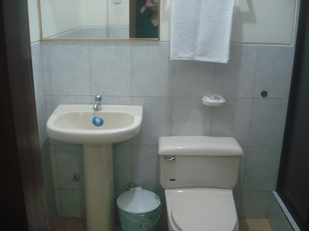 Hotel Murcia Гуаякиль Экстерьер фото